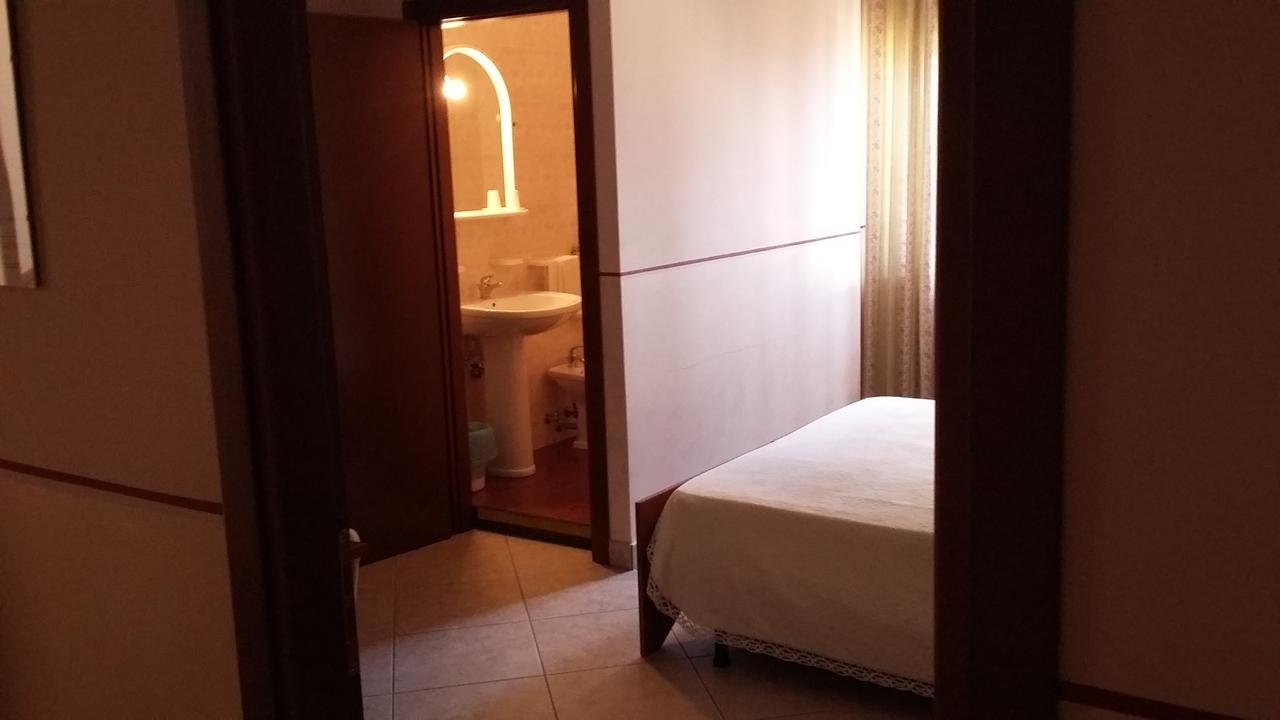 Hotel Caimo Bed-Breakfast 拉戈内格罗 外观 照片